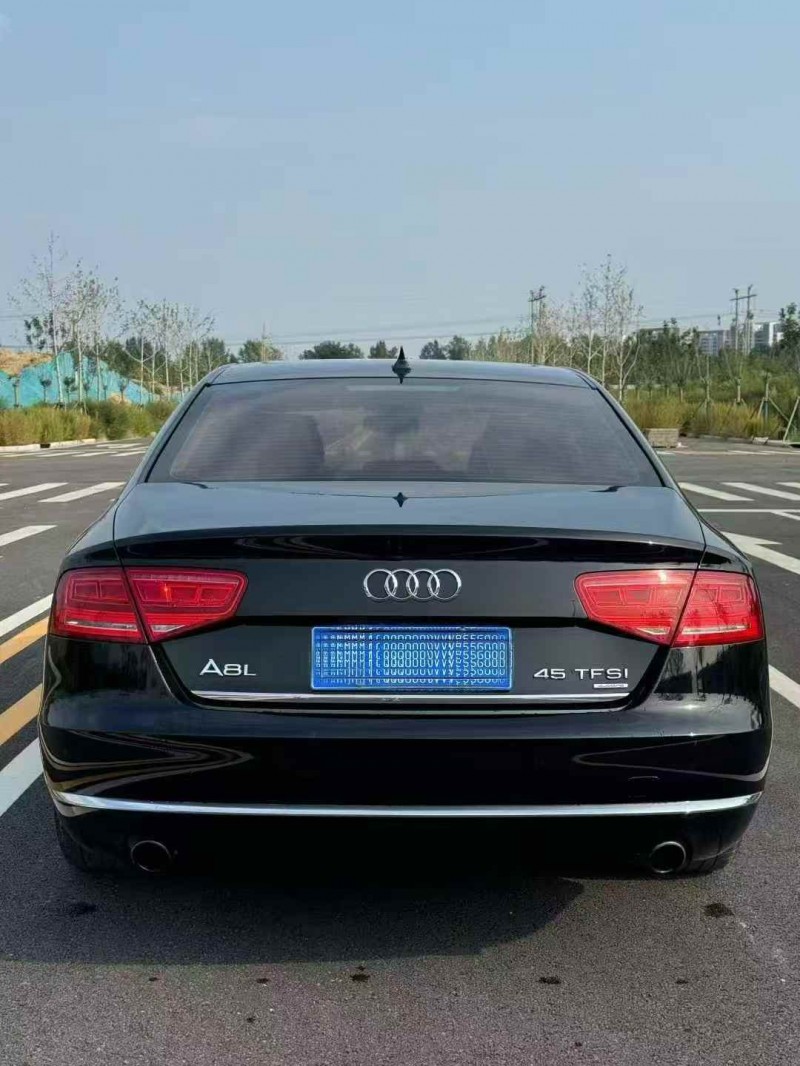 邯郸15年奥迪A8L9
