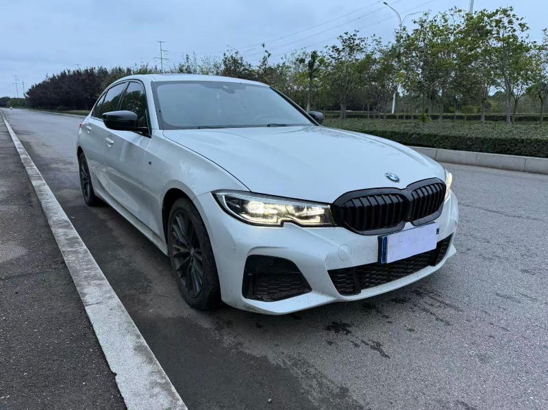 襄阳21年宝马3系2