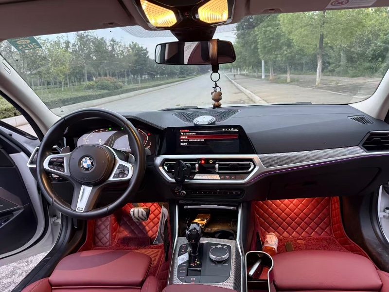 襄阳21年宝马3系8