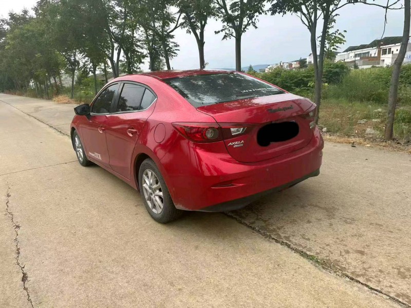 郑州17年马自达昂克赛拉5