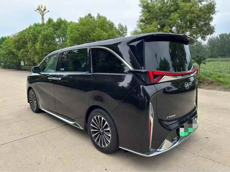 苏州25年合创汽车V098