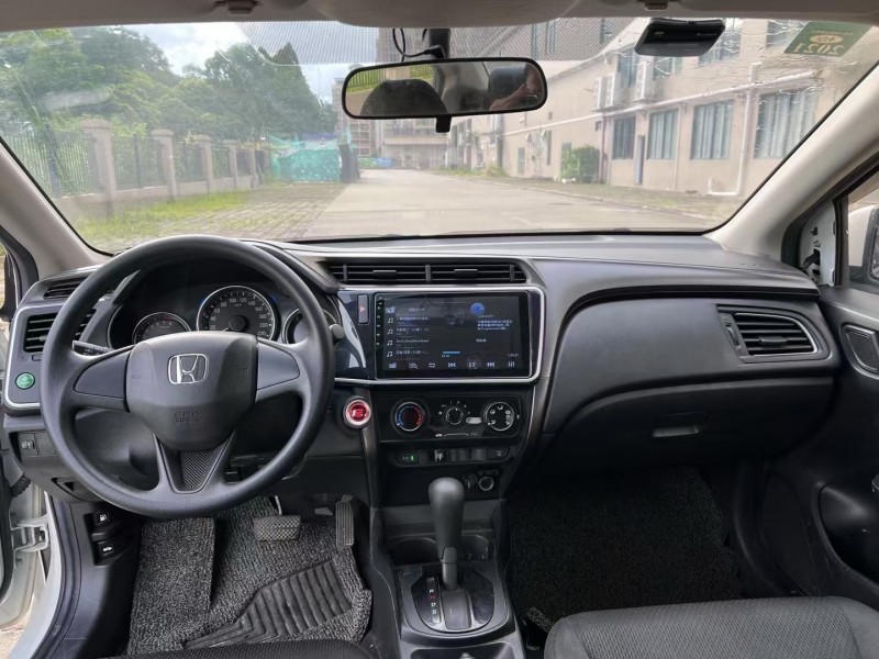 江门19年本田锋范6