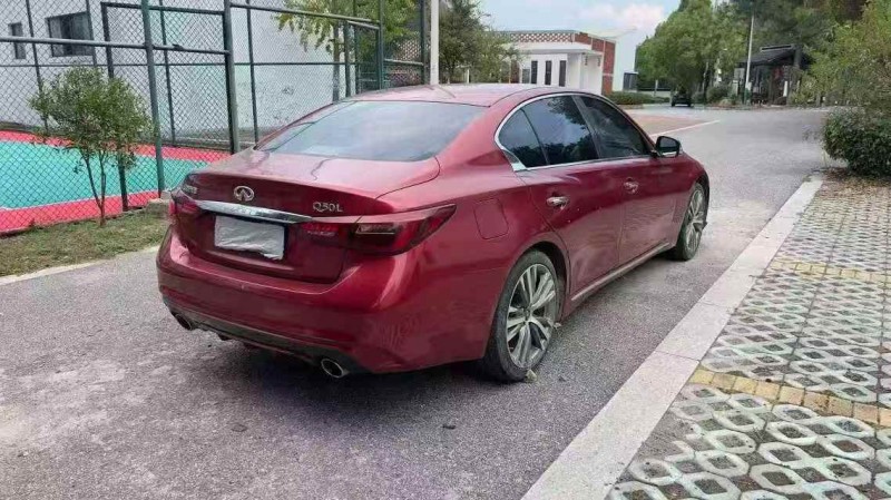 苏州18年英菲尼迪Q507