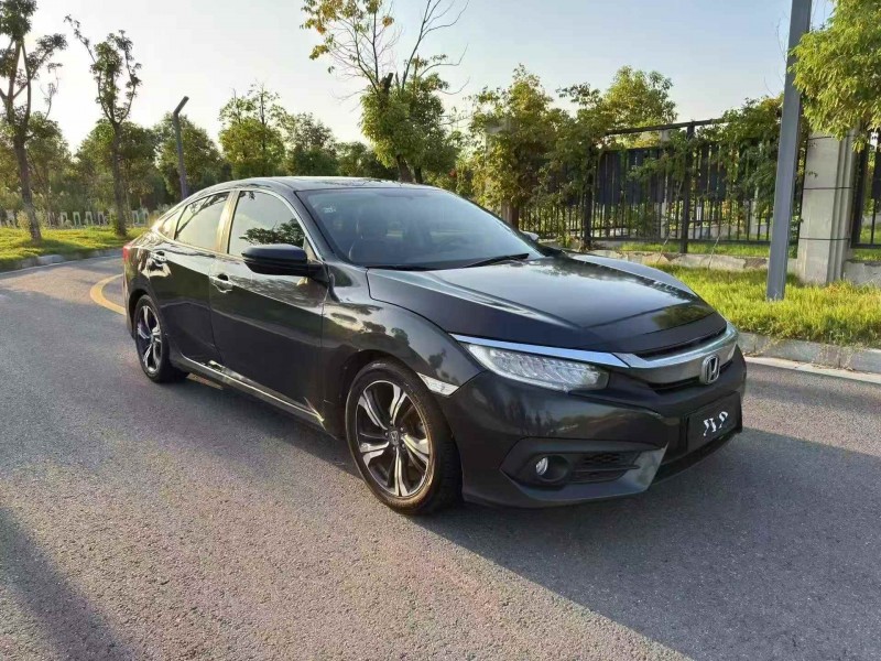 连云港17年本田思域2