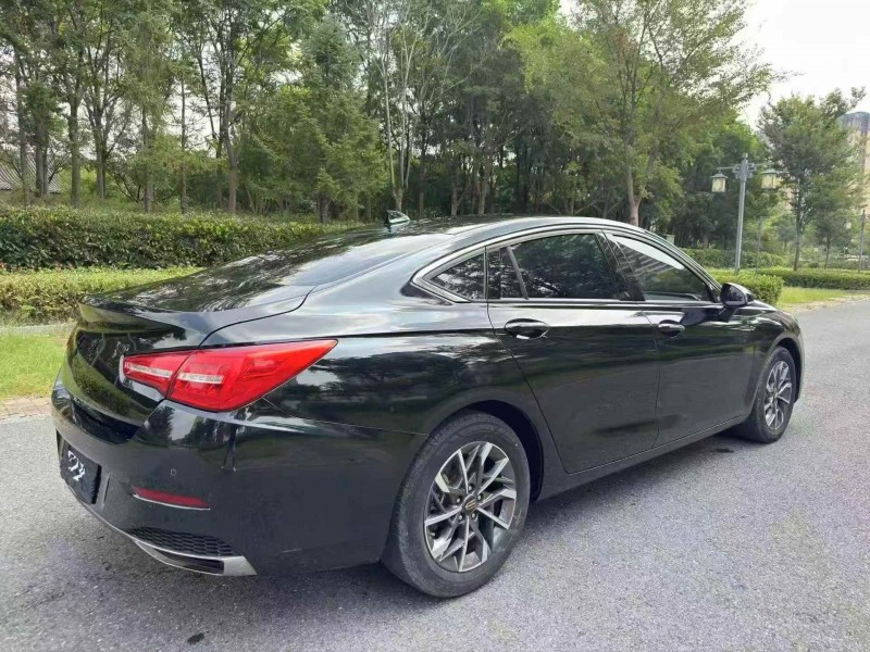 常州21年红旗H58