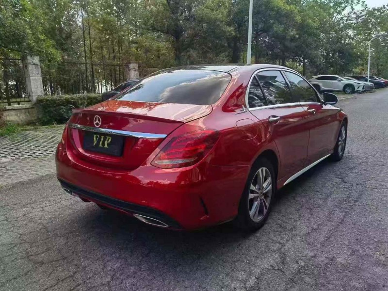 宜昌17年奔驰C7