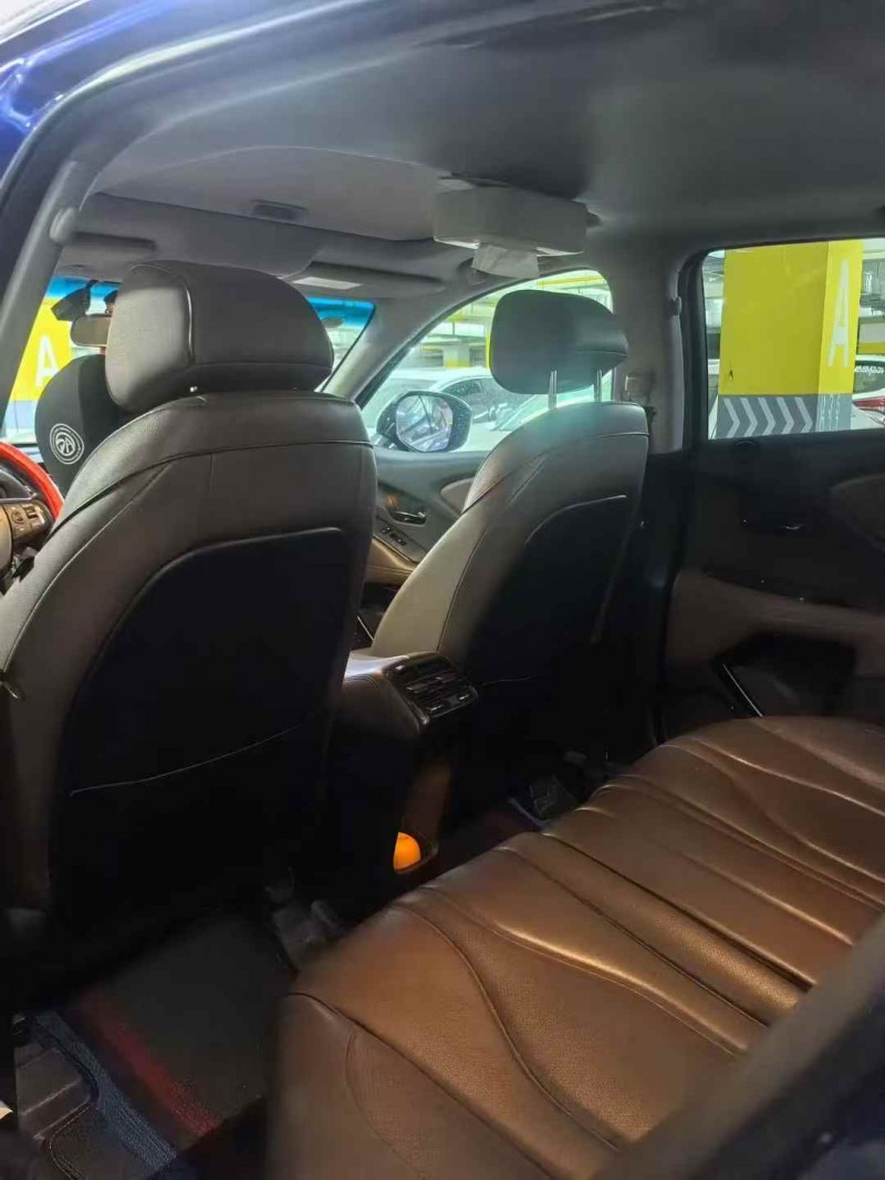 宜昌17年讴歌CDX6