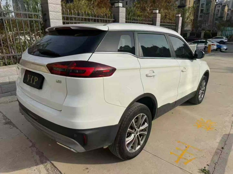 平顶山21年吉利博越8