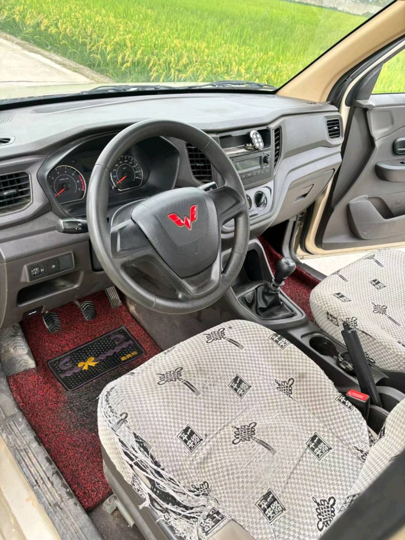 台州22年五菱汽车宏光6