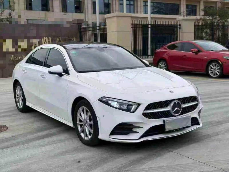 盐城19年奔驰A3