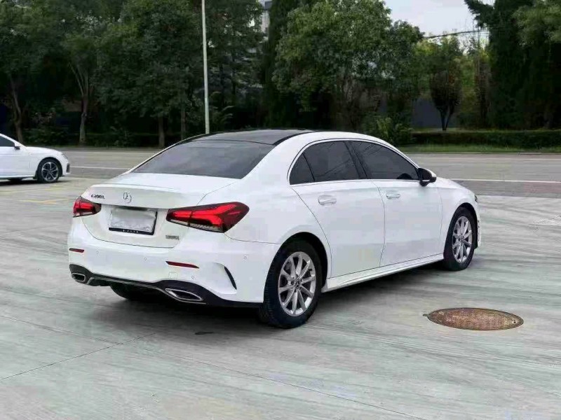 盐城19年奔驰A7