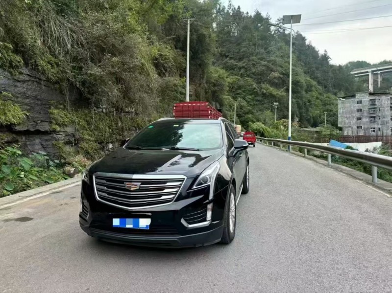 重庆19年凯迪拉克XT53