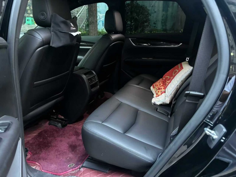 重庆19年凯迪拉克XT56