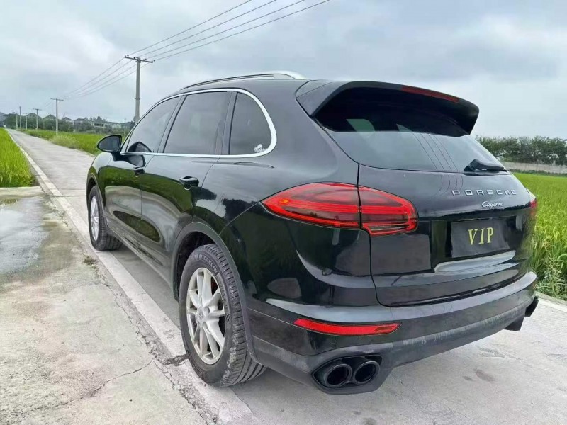 温州15年保时捷卡宴7