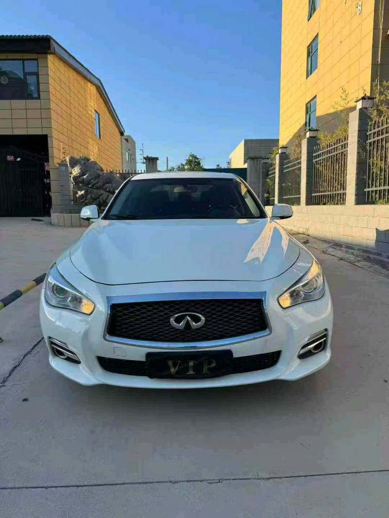 平顶山16年英菲尼迪Q50L1