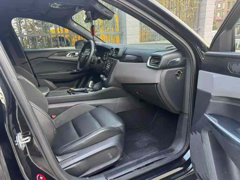 平顶山22年领克036