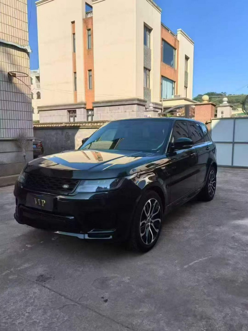 泉州21年路虎揽胜运动2