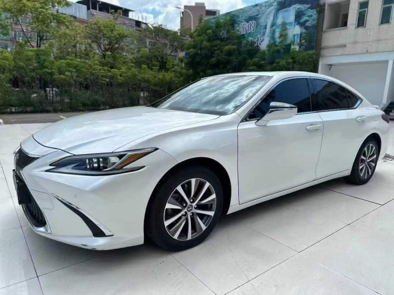 深圳20年雷克萨斯ES2