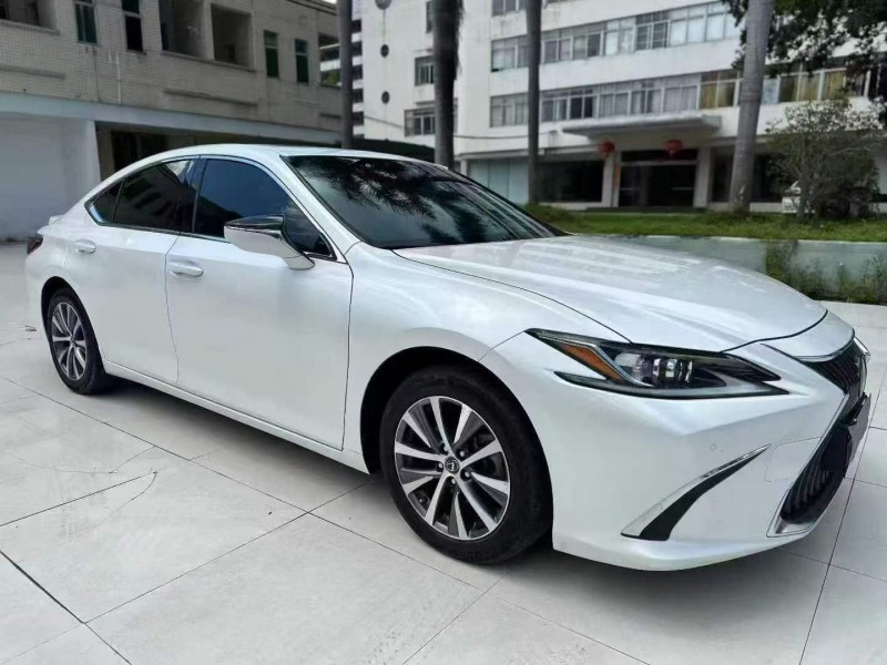 深圳20年雷克萨斯ES3