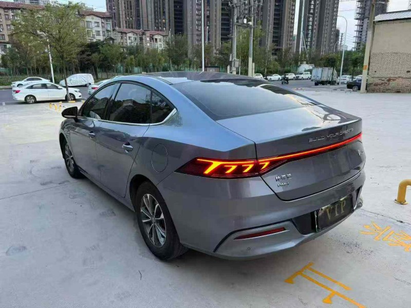 平顶山24年比亚迪秦8