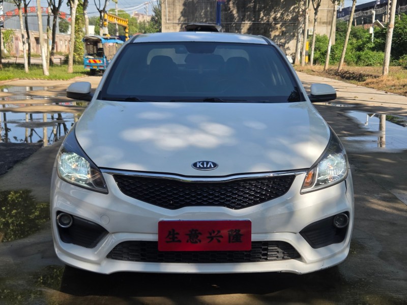 郑州17年起亚K21