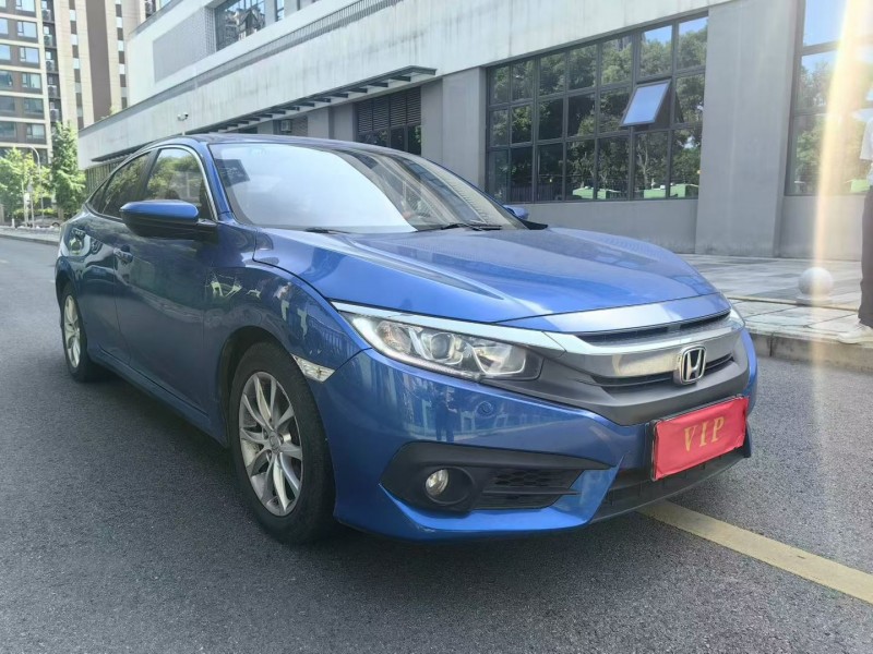 成都18年本田思域3