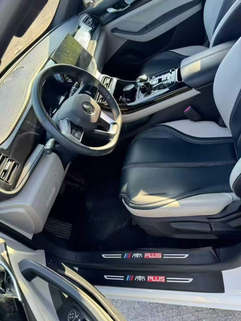 梧州23年比亚迪秦6