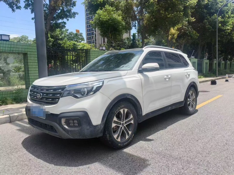 成都20年起亚智跑3