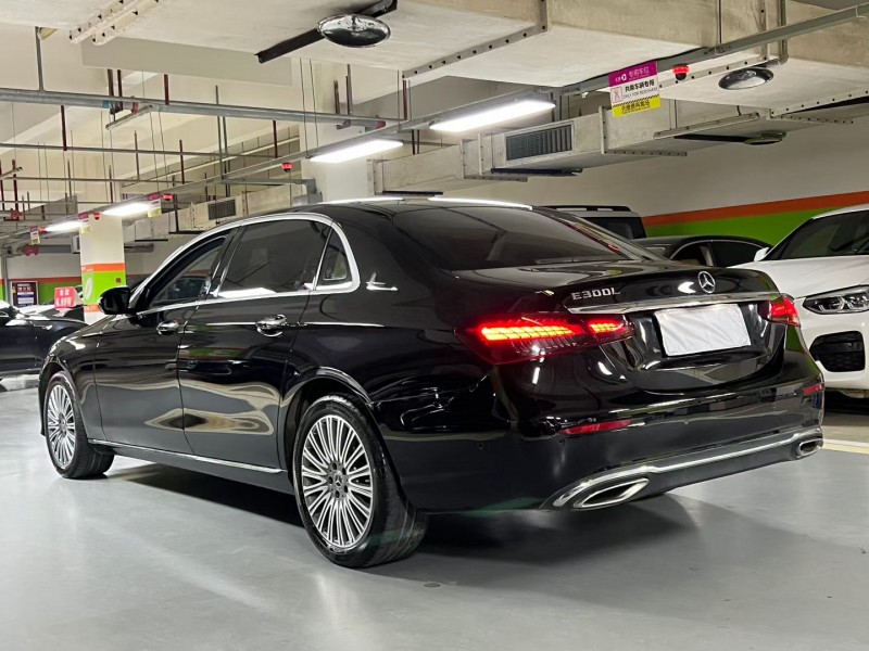 成都22年奔驰E6
