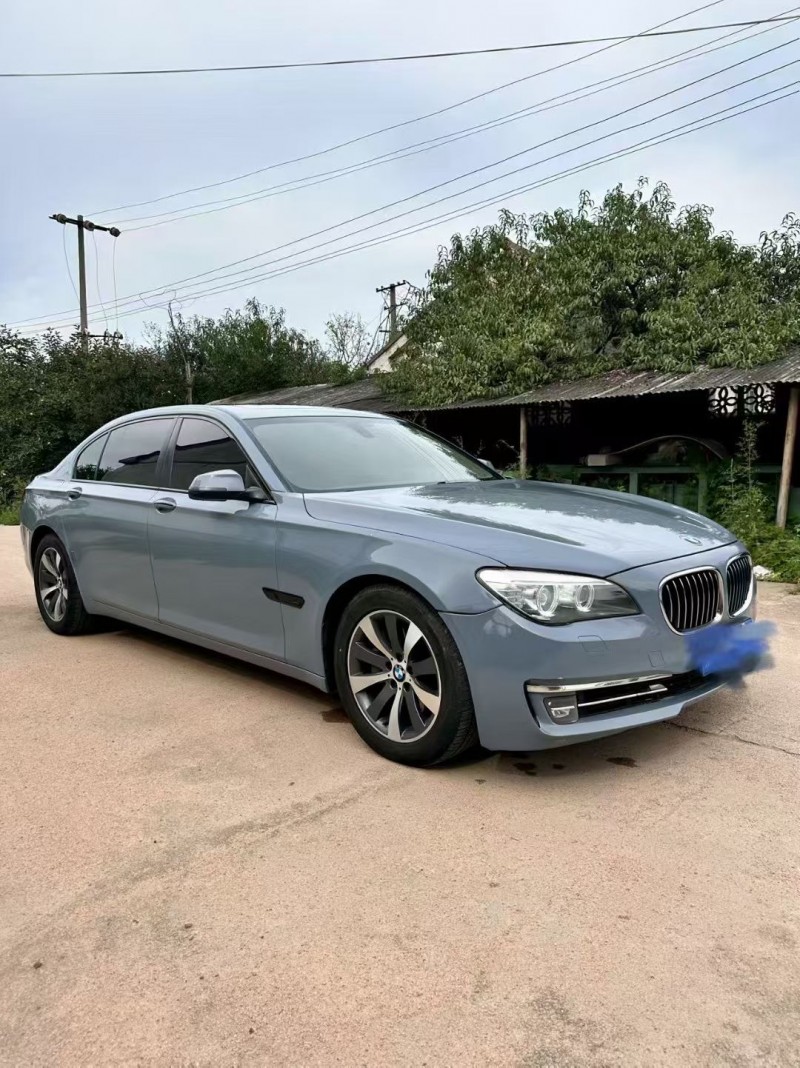 日照14年宝马7系7