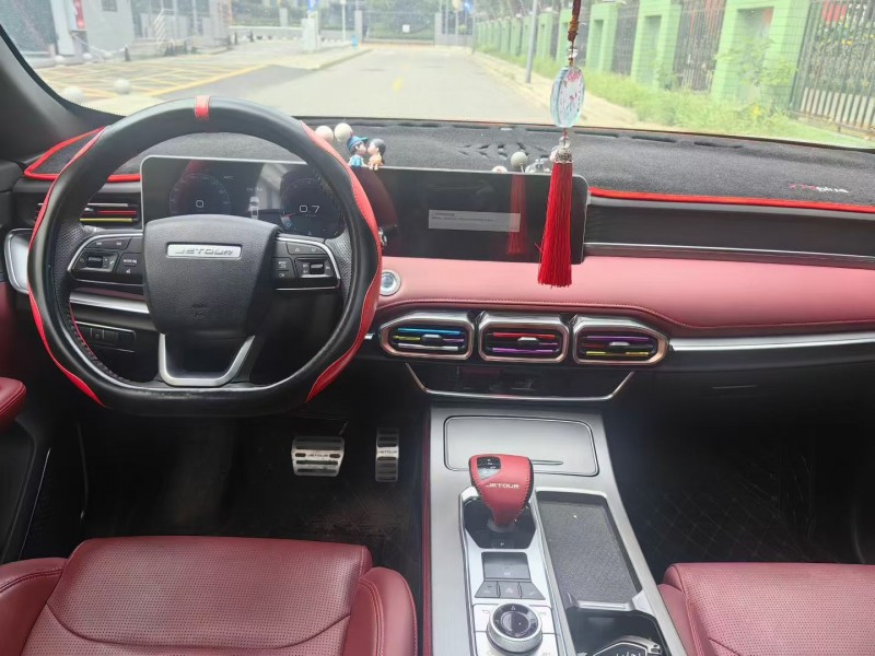 成都24年奇瑞捷途6