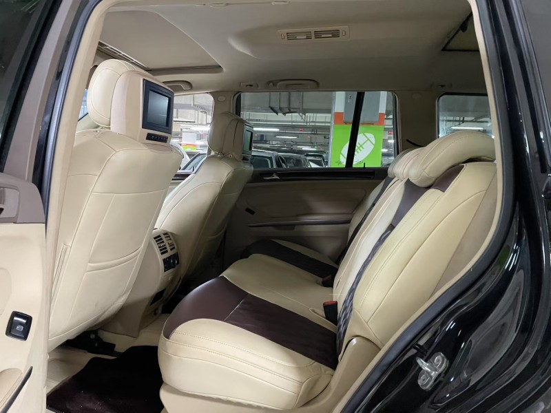 成都08年奔驰GL6