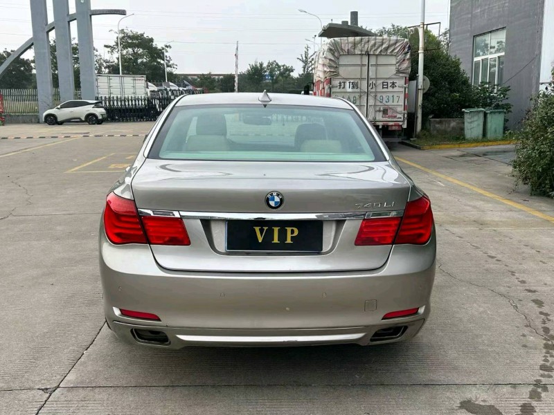 徐州11年宝马7系9