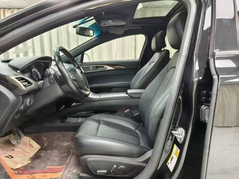 成都19年林肯MKZ5