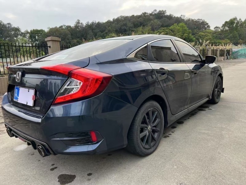 江门21年本田思域8