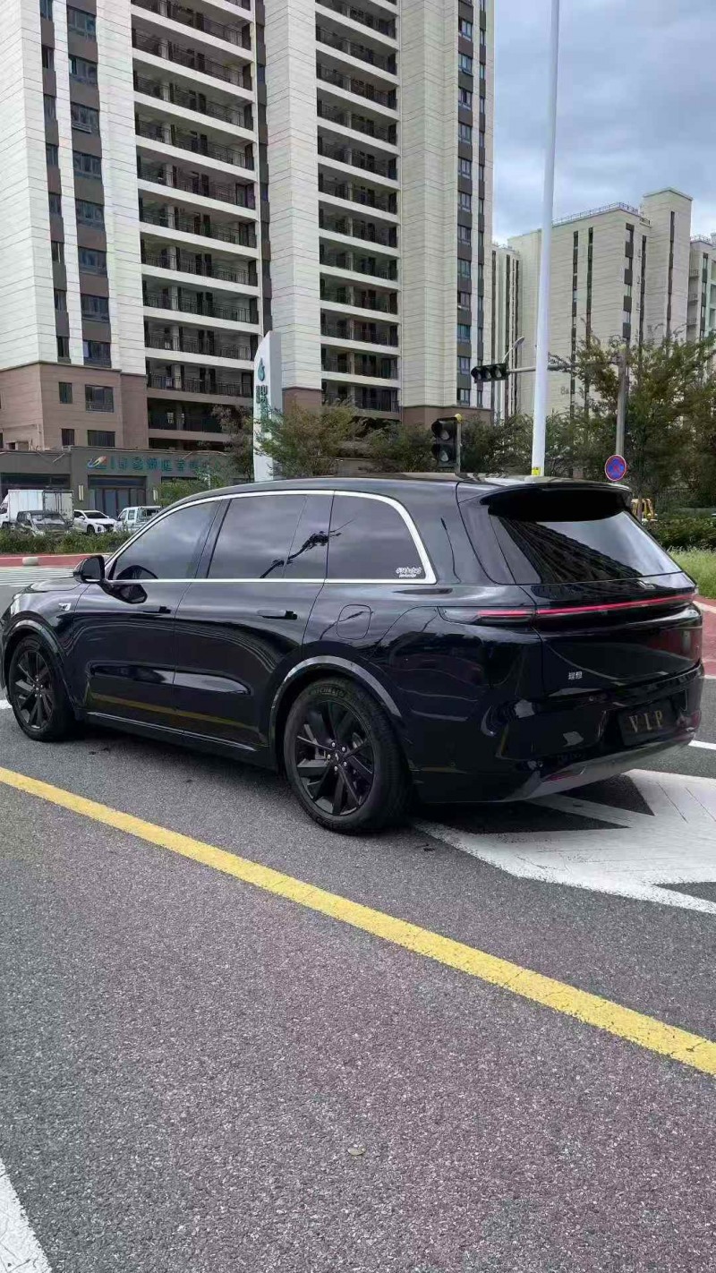 济宁24年理想L88