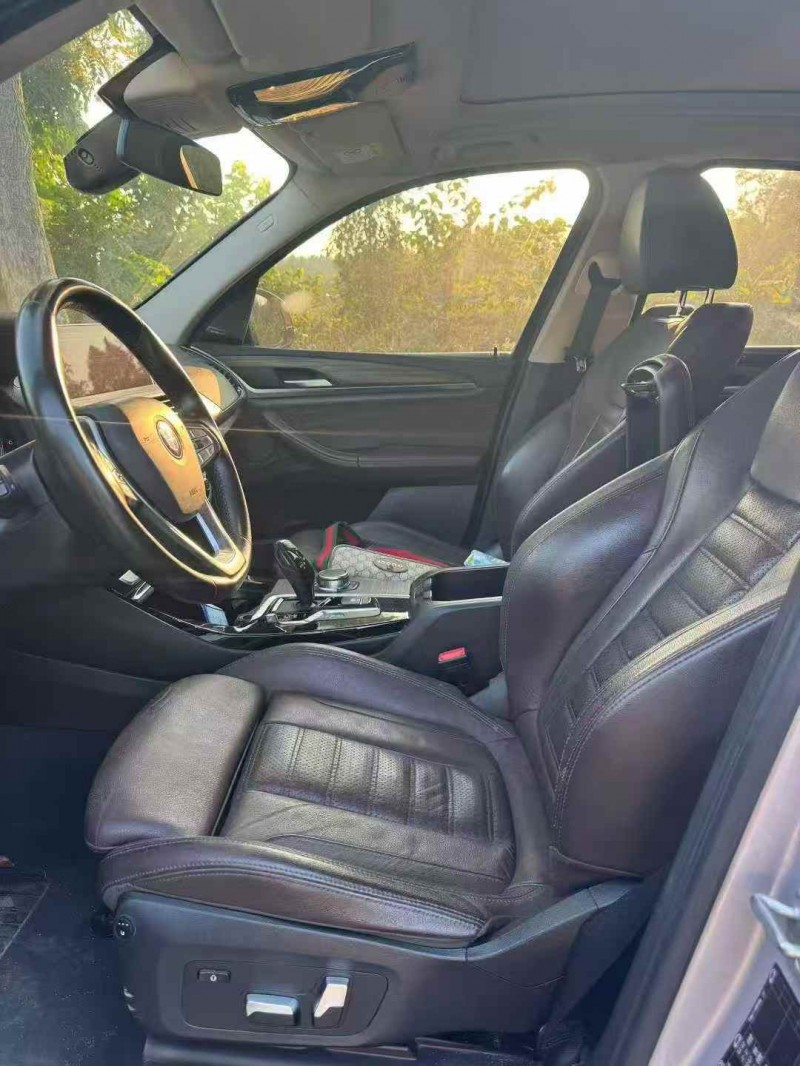 济宁20年宝马X34