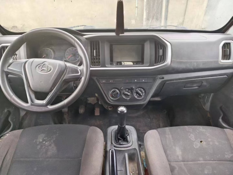 成都22年长安汽车跨越王6