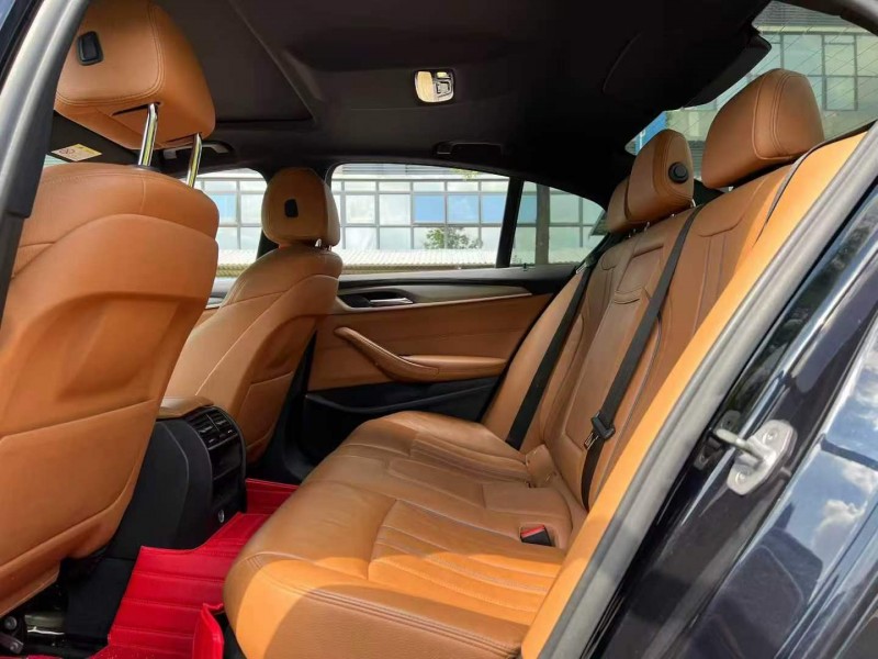 东莞19年宝马5系4