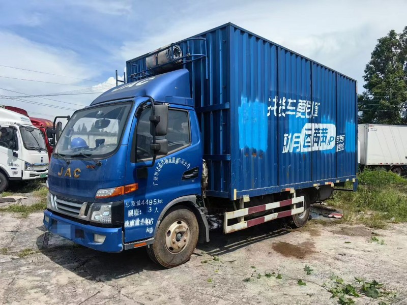 成都20年江淮康铃2