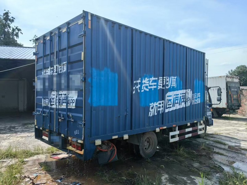 成都20年江淮康铃8