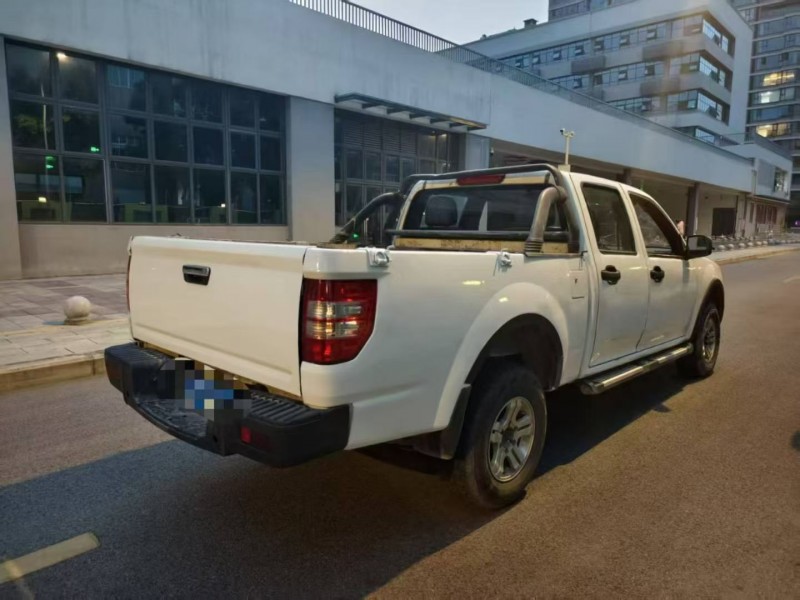 成都16年海格龙威8