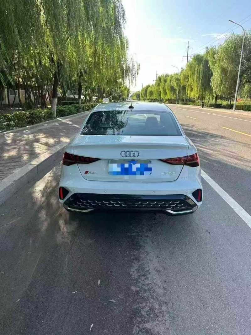 青岛25年奥迪A39