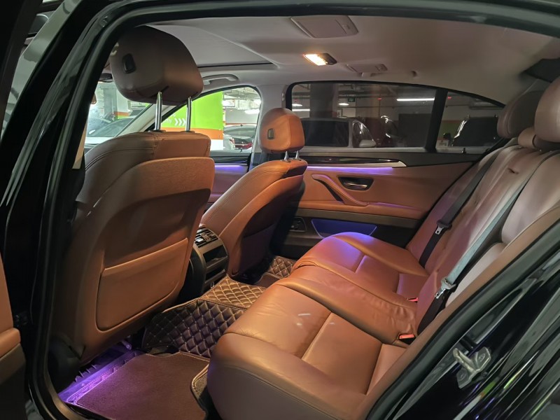 成都17年宝马5系4