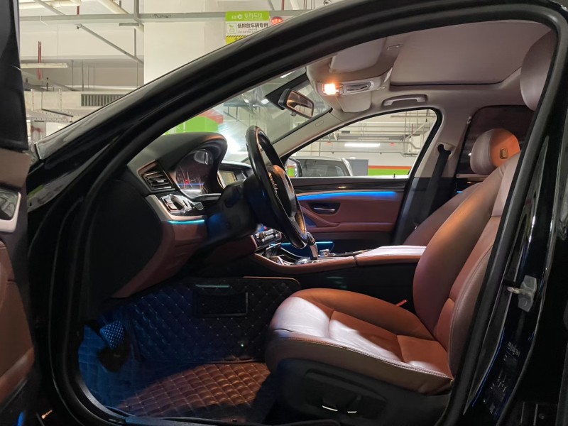 成都17年宝马5系5