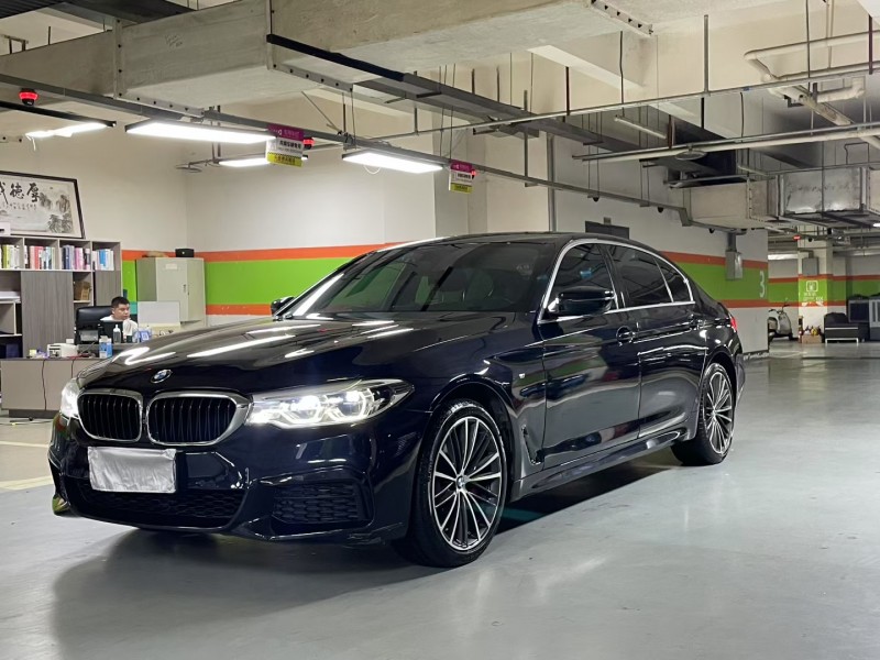 成都19年宝马5系2