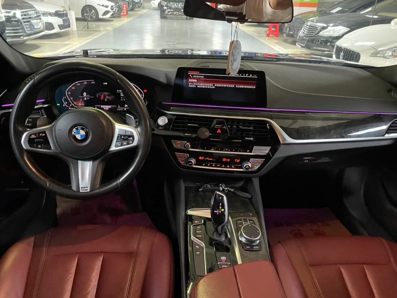 成都19年宝马5系5