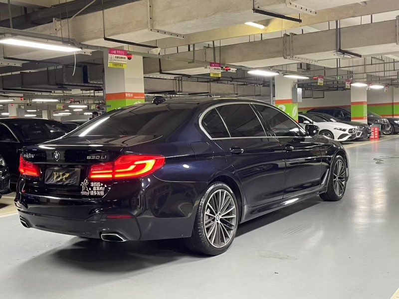 成都19年宝马5系7