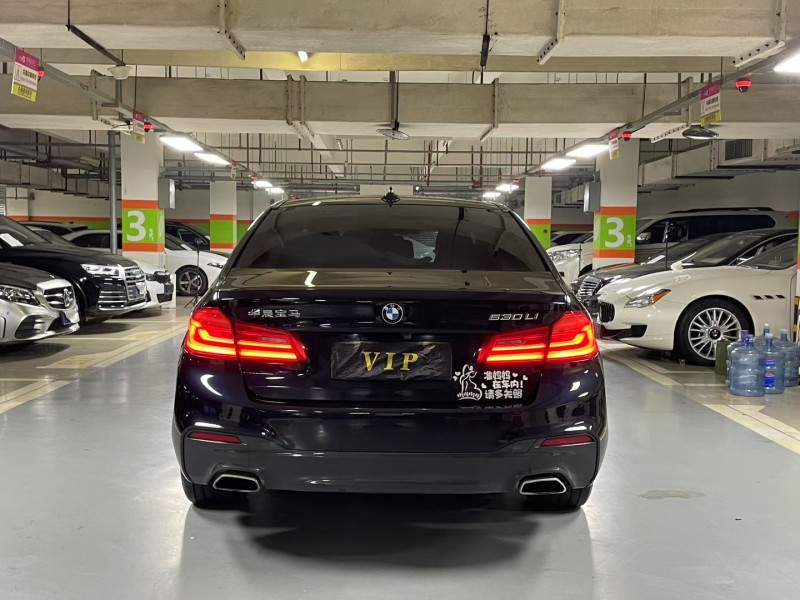 成都19年宝马5系9