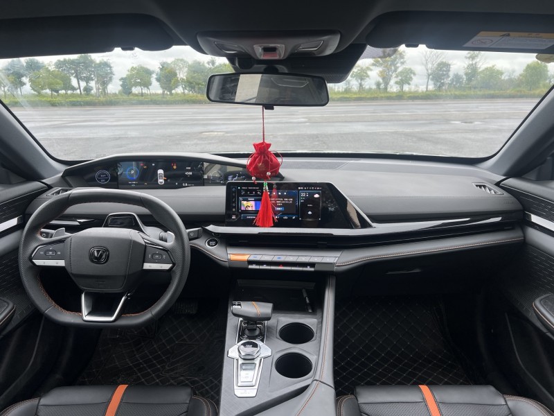 盐城24年长安汽车UNI7